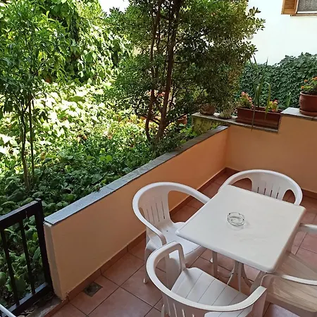 Muses Apartament *