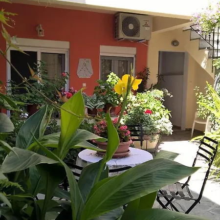 Muses Apartament Neos Marmaras