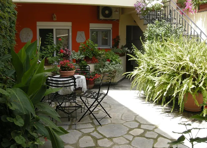 Muses * Néos Marmarás